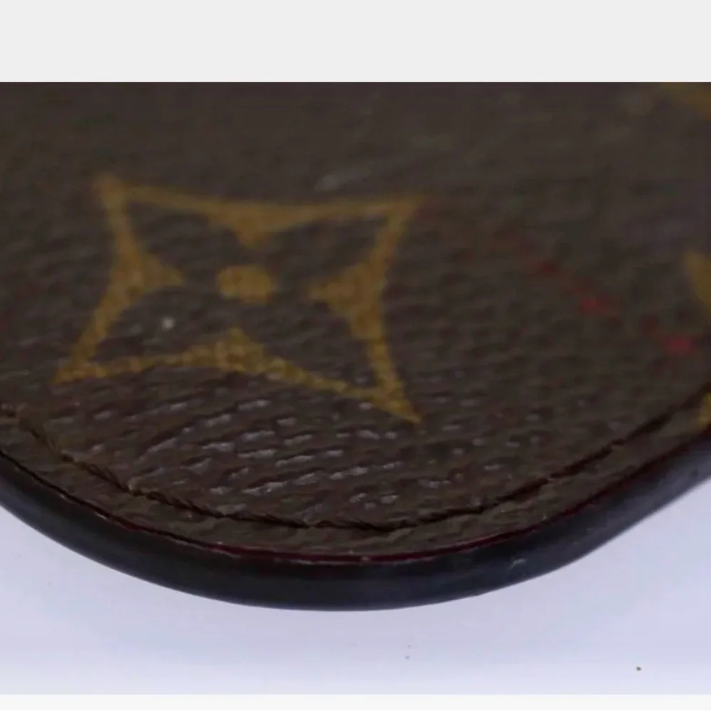 Louis  Vuitton Pochette- very good condition. Authentic guaranteed - Picture 8 of 12